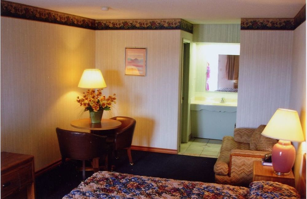 Hillcrest Inn & Suites Ozona Phòng bức ảnh