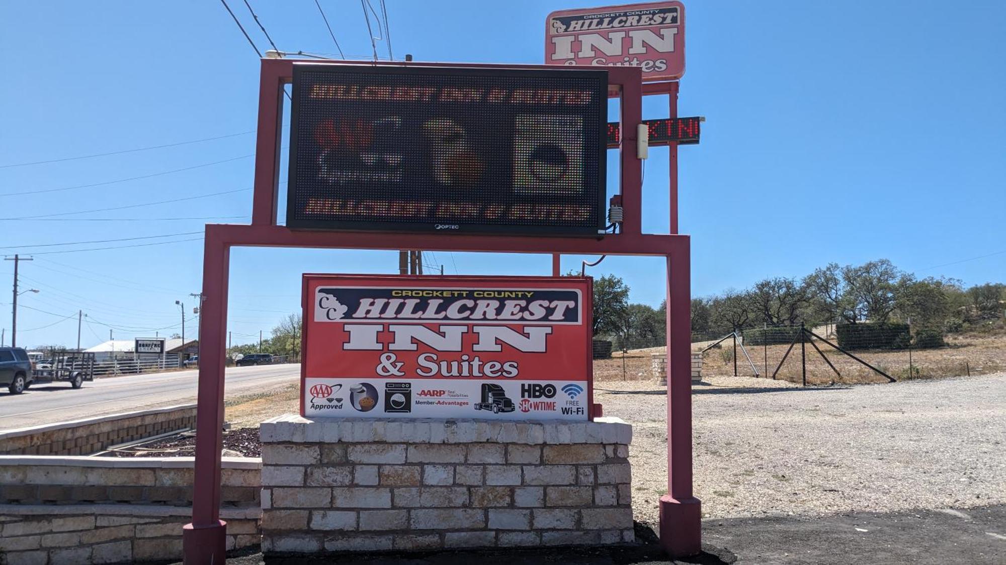 Hillcrest Inn & Suites Ozona Ngoại thất bức ảnh