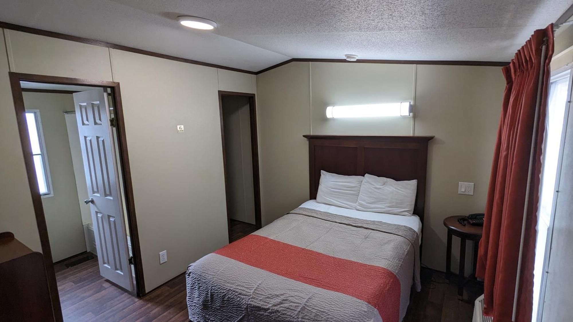 Hillcrest Inn & Suites Ozona Ngoại thất bức ảnh